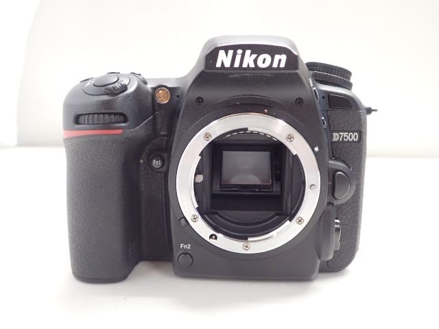 【高額買取実施中!!】Nikon ニコン デジタル一眼レフカメラ D7500 ボディ 元箱付き | カメラ買取は専門店のカメラのリサマイ
